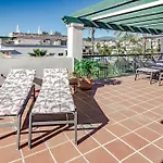 Lcr4- Large 3 Bed Apt Close To Beaches